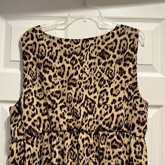 Torrid Leopard Print Asymmetrical Dress Size 3. - Picture 5 of 6